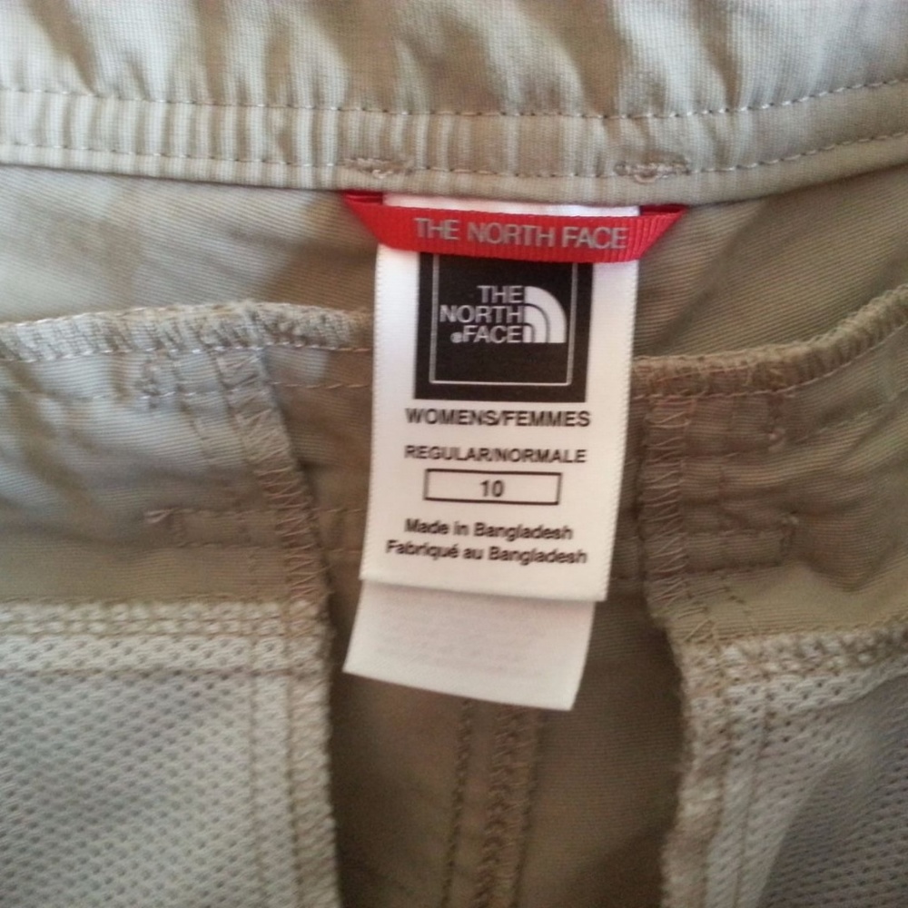 North Face khaki pants, zip off shorts - womens 10 - Picture 4 of 7
